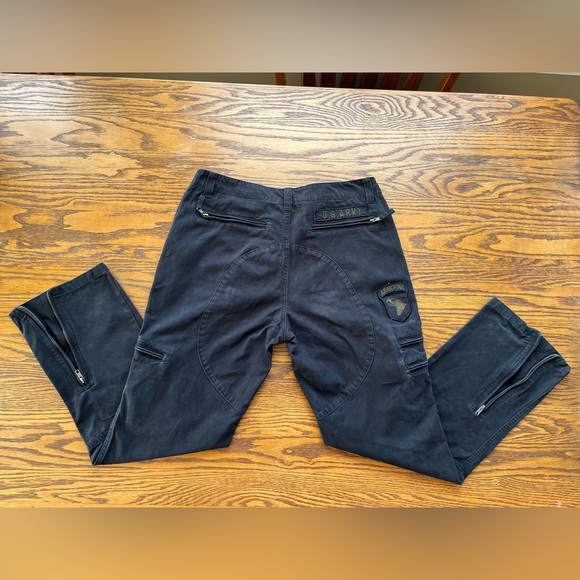 Authentic US Army denim. Size 33. - Picture 2 of 3